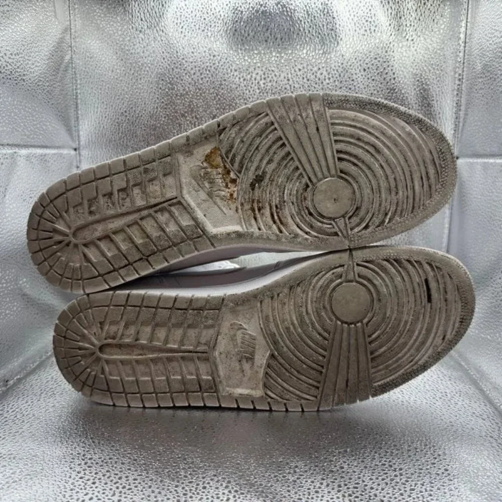 Nike product pair